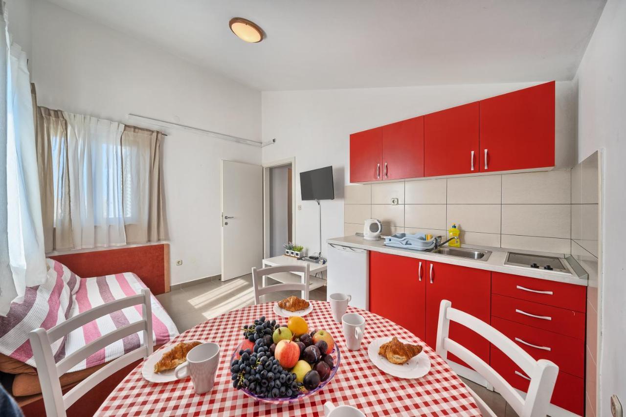 Apartmani Ticic Trogir Exterior photo